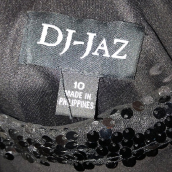 Sparkly Black Cocktail Dress - Picture 5 of 8